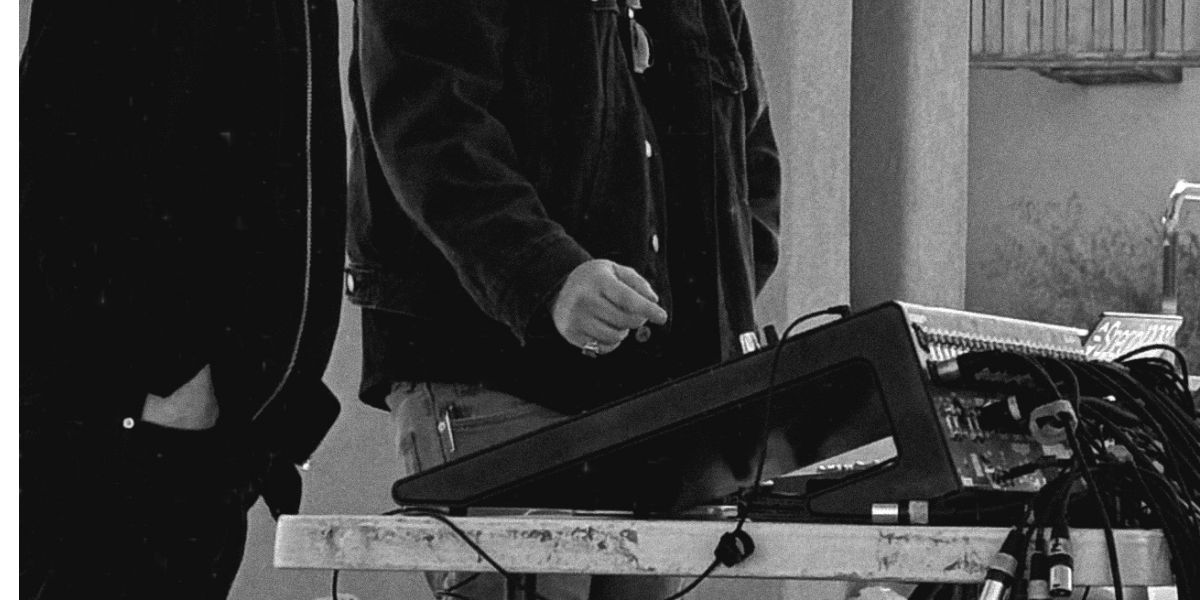 Full band live recording vs studio overdubs - all instruments captured simultaneously